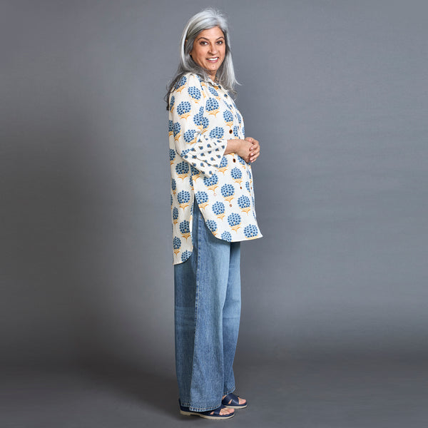 SVARA Block Printed shirt - BLUE Ivory