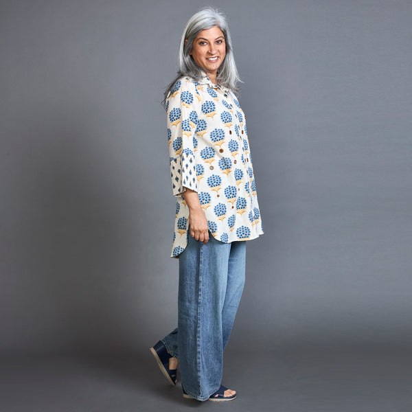 SVARA Block Printed shirt - BLUE Ivory
