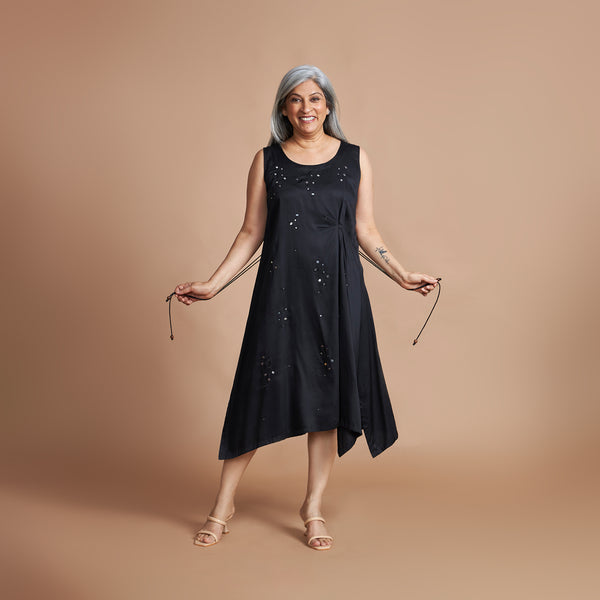 AKKI Midi Dress - Black