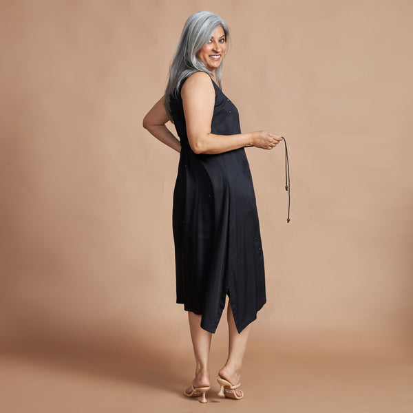 AKKI Midi Dress - Black