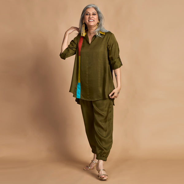 KAVYA  Shirt with Jogger Pants - Colors of KUTCH