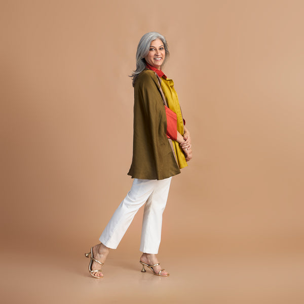 LELA Butterfly Shirt - Colors of KUTCH