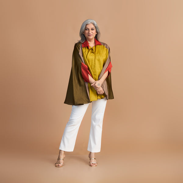 LELA Butterfly Shirt - Colors of KUTCH