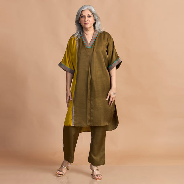 MEHAR Kaftan Set - Colors of KUTCH