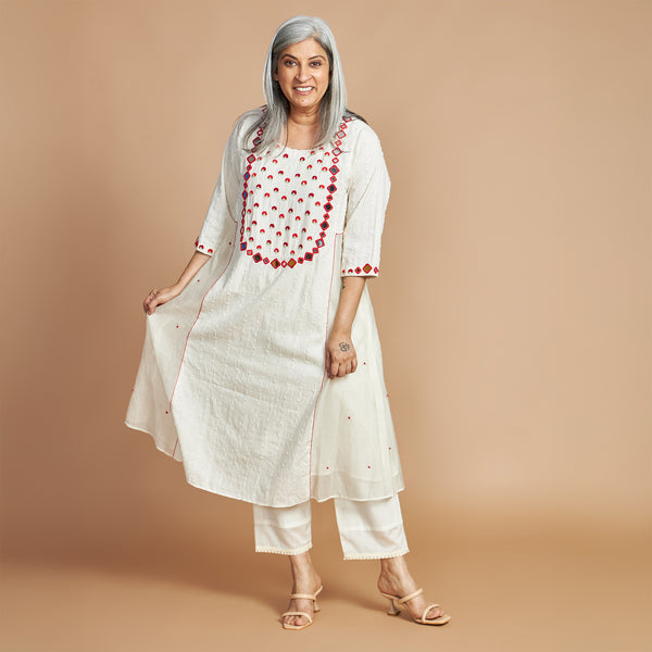 REYA Choga Set - Ivory & Red