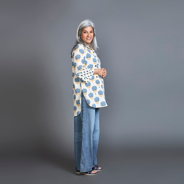 SVARA Block Printed shirt - BLUE Ivory