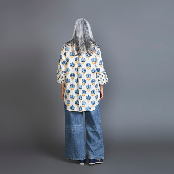 SVARA Block Printed shirt - BLUE Ivory