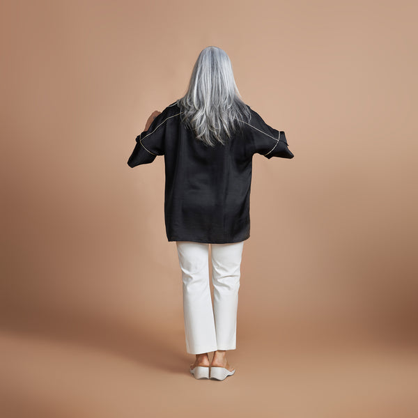 URVI Oversize Shirt - Black