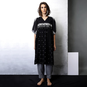 Contemporary Sustainable Fashion from Indian designer wear label O Layla. Koko gathered tunic with pleated pants. Handloom textiles.