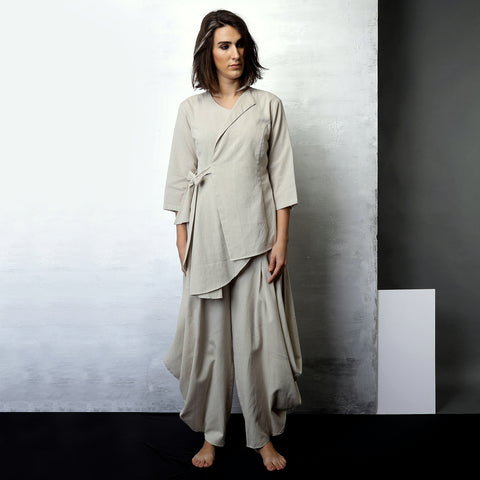 Contemporary Sustainable Fashion from Indian designer wear label O Layla. Mima jacket top with Goro dhoti pant. Handloom textiles.