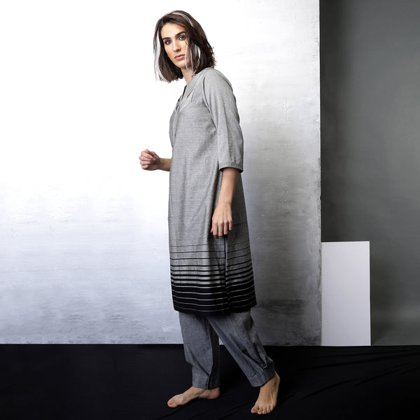Contemporary Sustainable Fashion from Indian designer wear label O Layla. Mizuki basket weave tunic set. Handloom textiles.