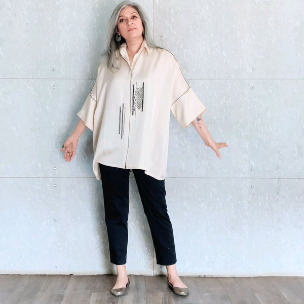 URVI Oversize Shirt - Ivory with embroidery